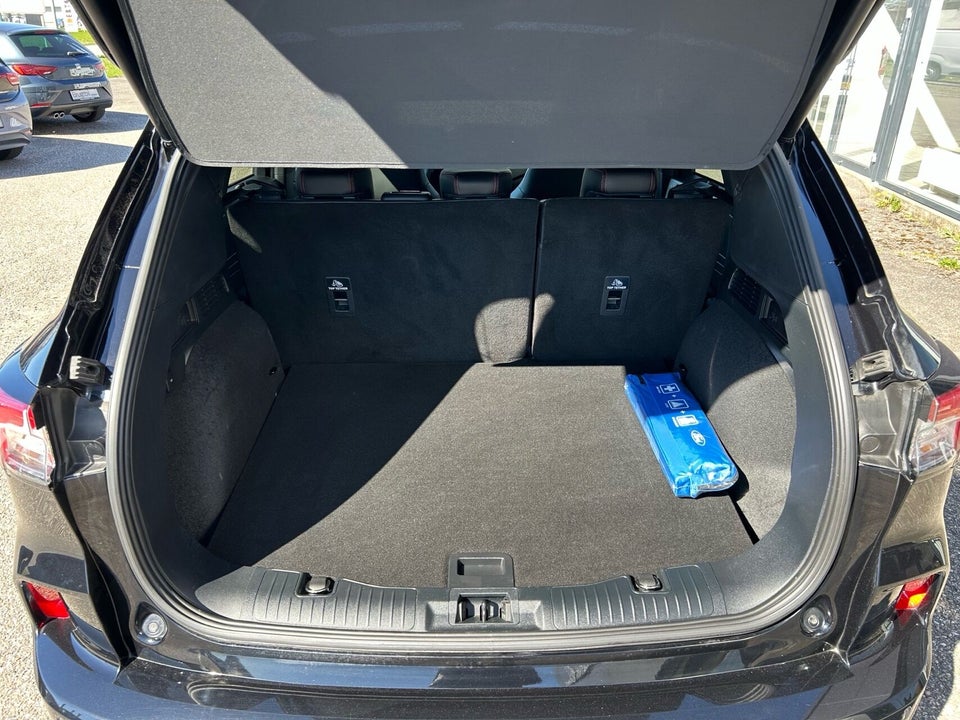 Ford Kuga 2,5 PHEV ST-Line X CVT 5d