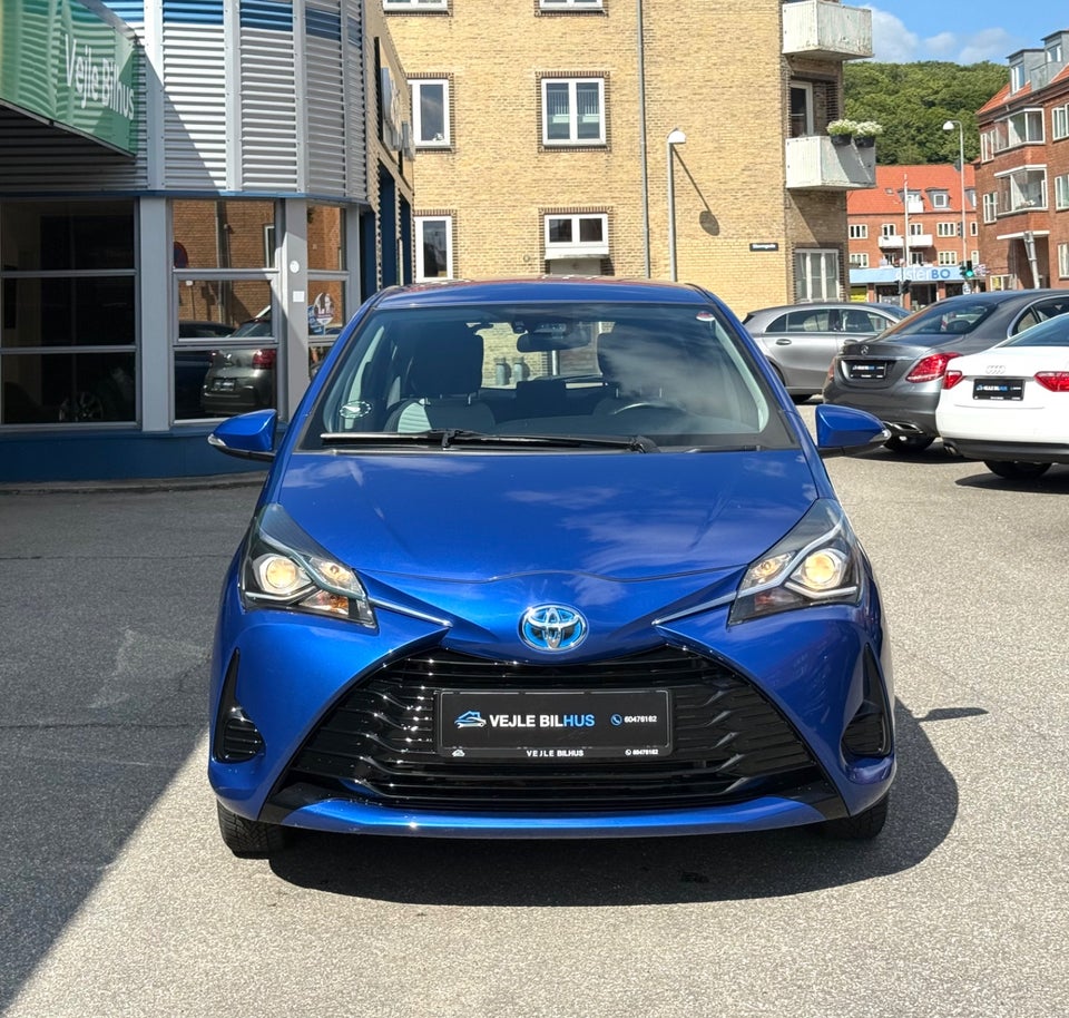 Toyota Yaris 1,5 Hybrid H3 Selected e-CVT 5d