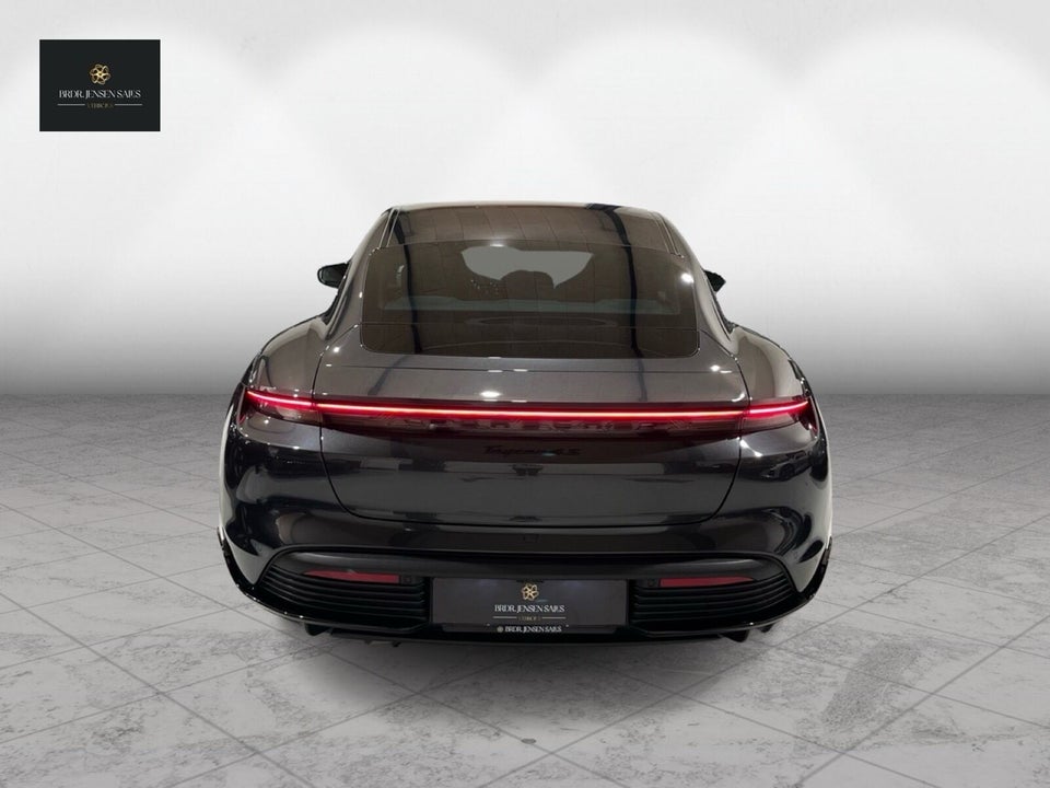 Porsche Taycan 4S Performance+ 4d