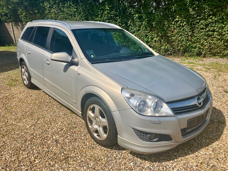 Opel Astra 1,6 Turbo Enjoy Wagon 5d
