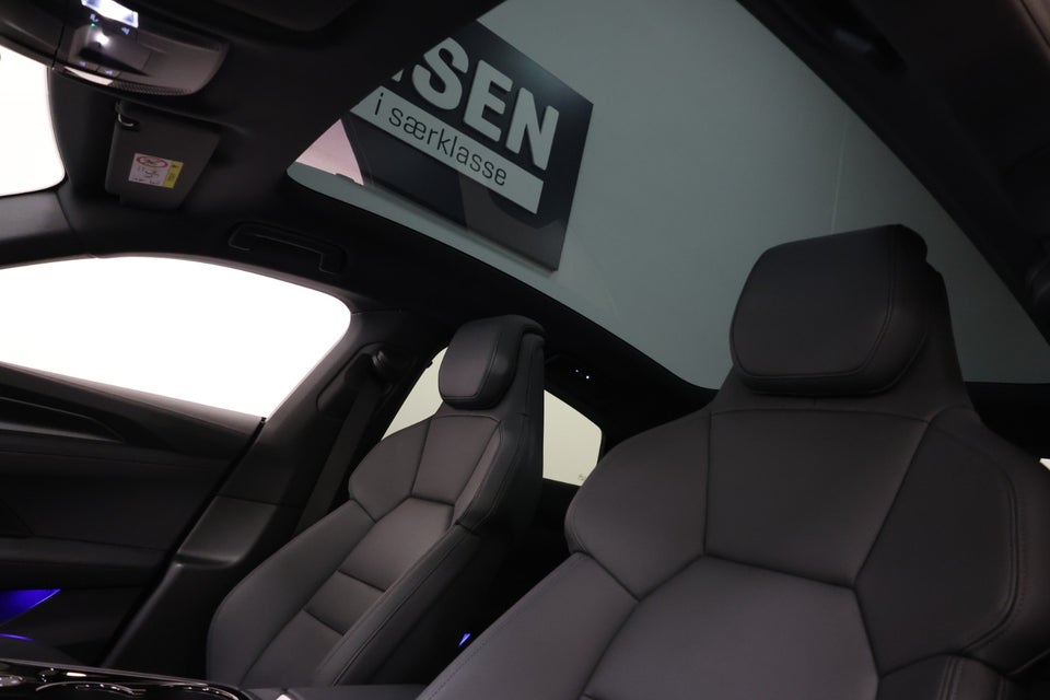 Audi e-tron GT quattro 4d