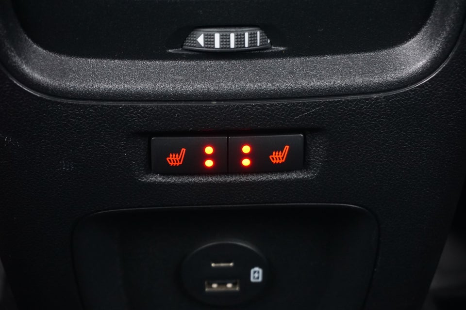 Ford Kuga 2,5 PHEV Titanium X CVT 5d