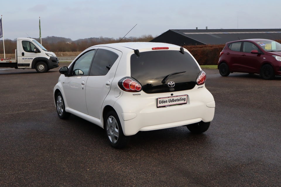 Toyota Aygo 1,0 VVT-i T2 Air Connect 5d