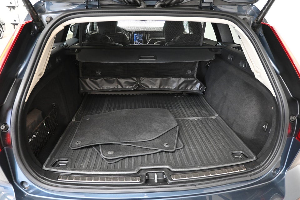 Volvo V60 2,0 B4 197 Inscription aut. 5d