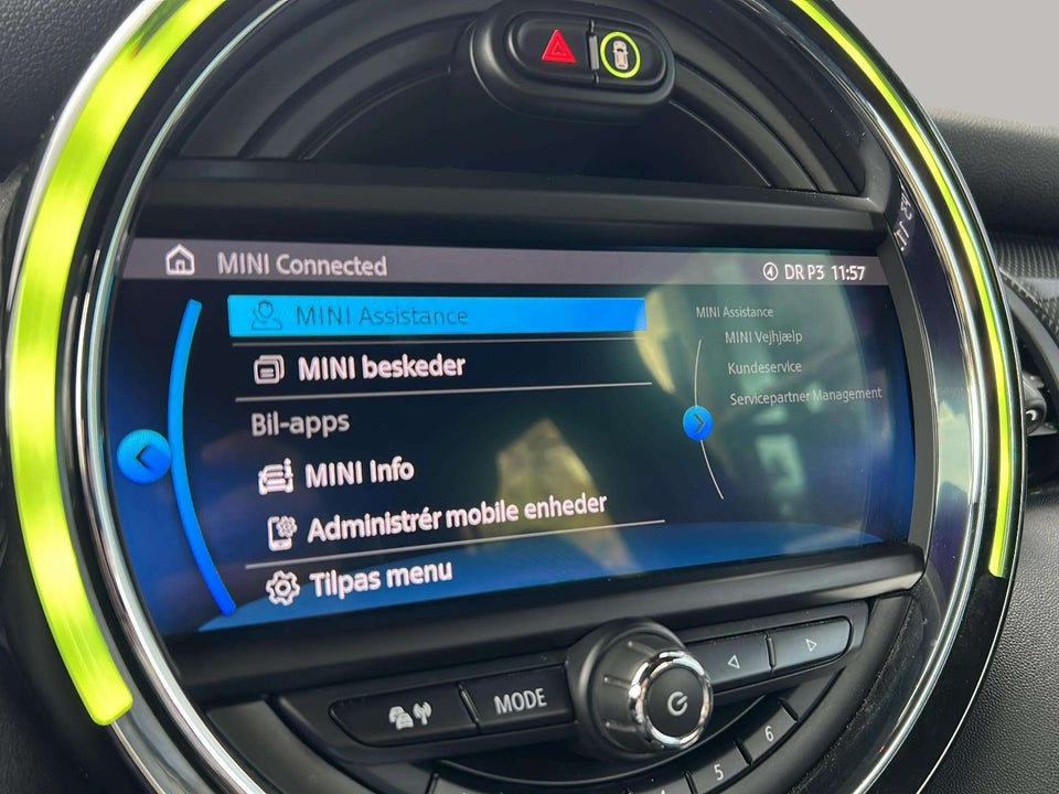 MINI Cooper SE Classic Trim 3d