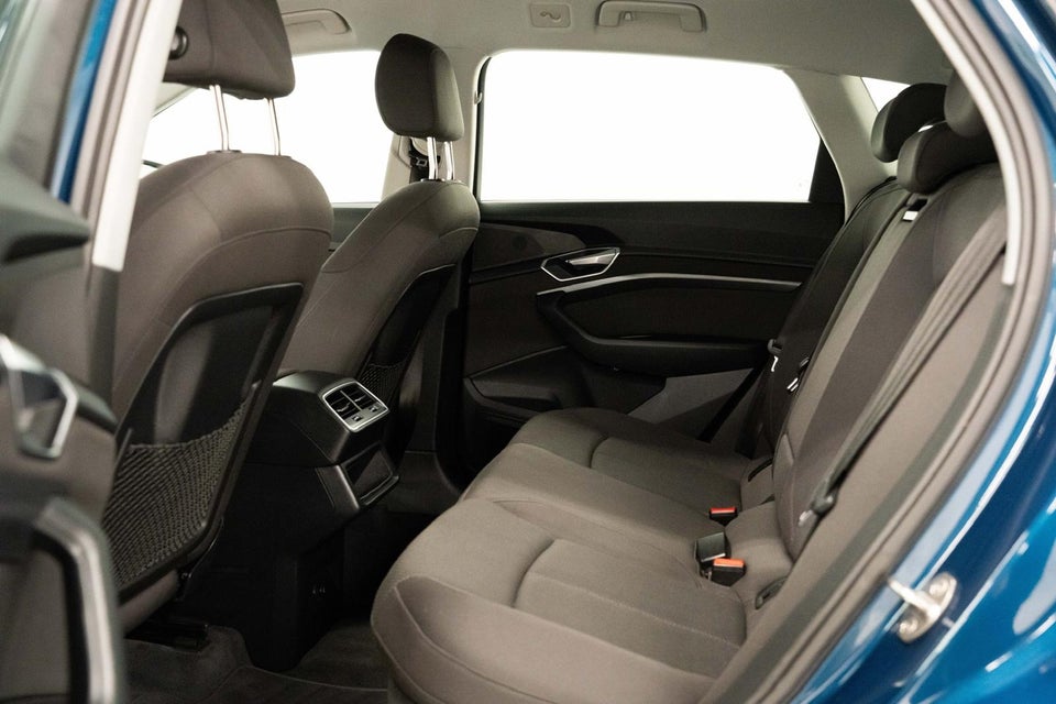 Audi e-tron 50 quattro 5d