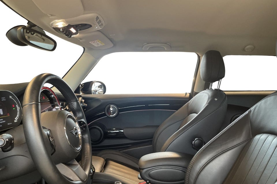 MINI Cooper SE Classic Trim 3d