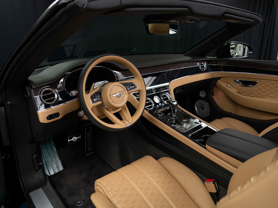 Bentley Continental GTC 4,0 V8 Hybrid Mulliner aut. 2d