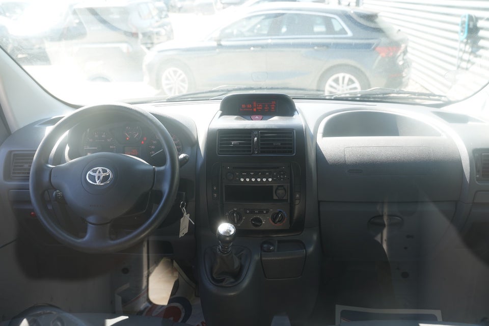 Toyota ProAce 2,0 D 128 T2 L2H1 5d