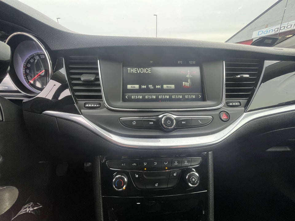 Opel Astra 1,6 CDTi 110 Enjoy 5d