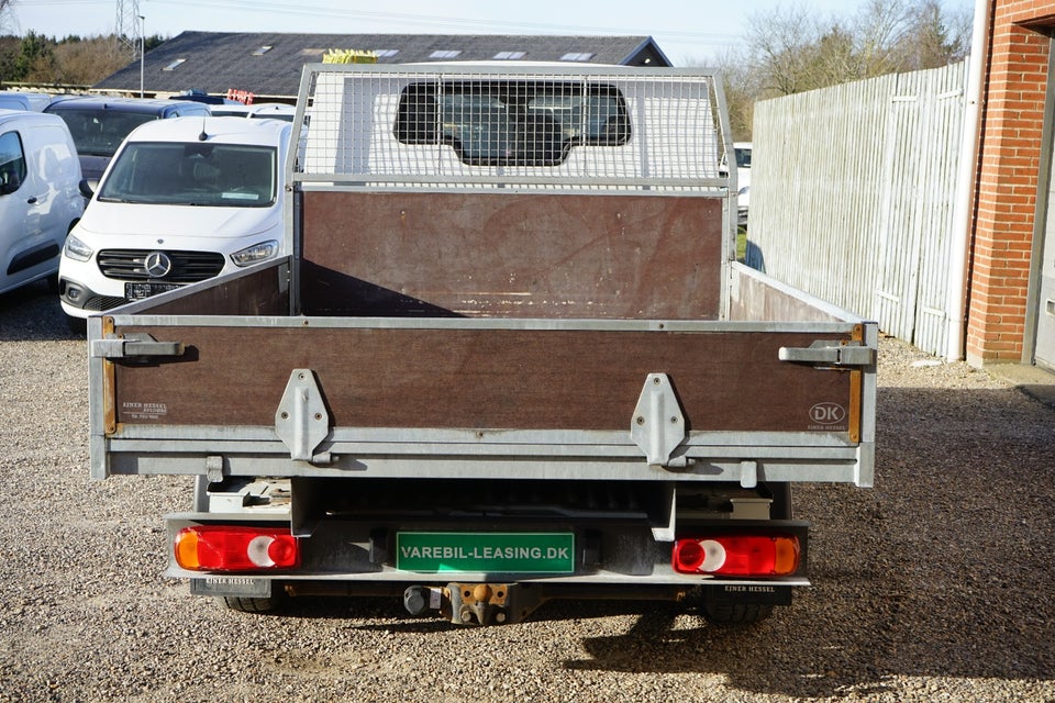Renault Trafic T29 2,0 dCi 145 L2 Chassis