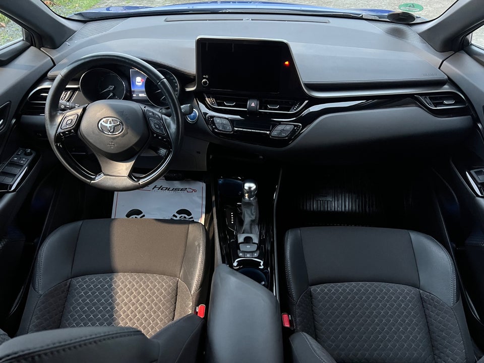 Toyota C-HR 1,8 Hybrid C-HIC CVT 5d