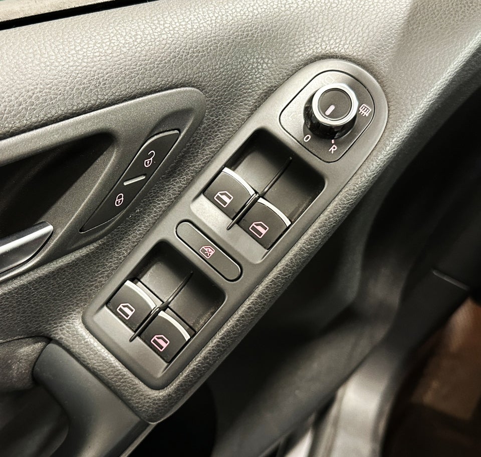 VW Golf VI 1,4 TSi 122 Comfortline DSG 5d