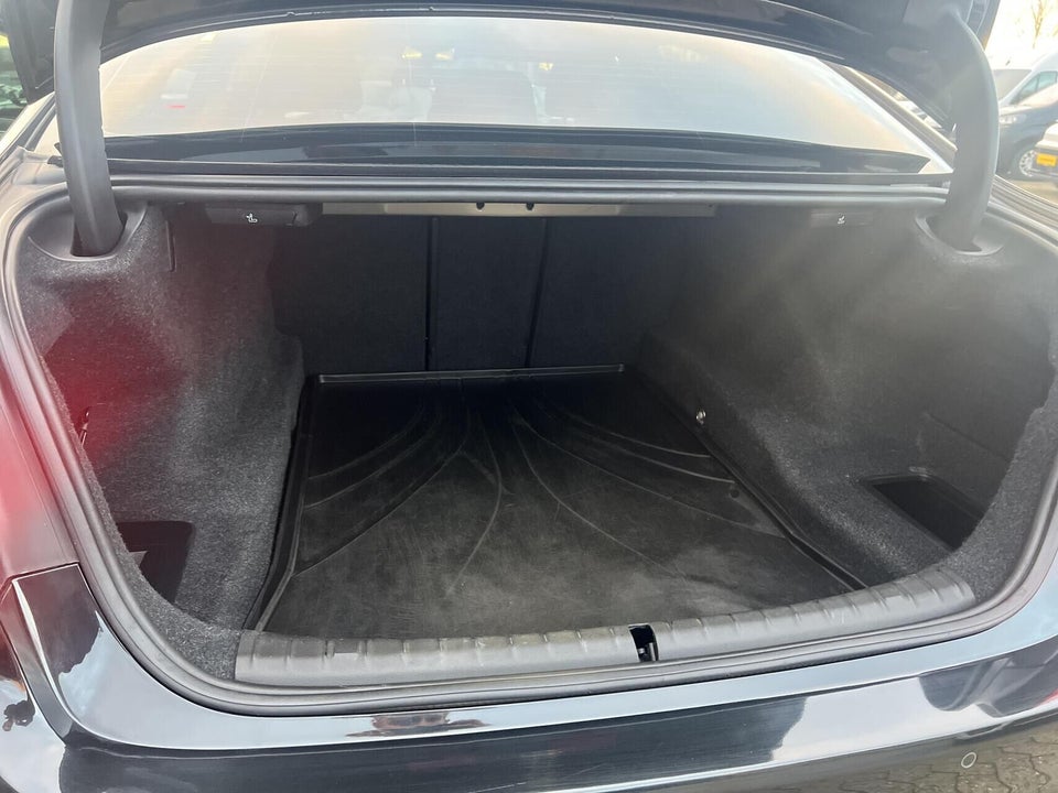 BMW 530d 3,0 Sport Line aut. 4d