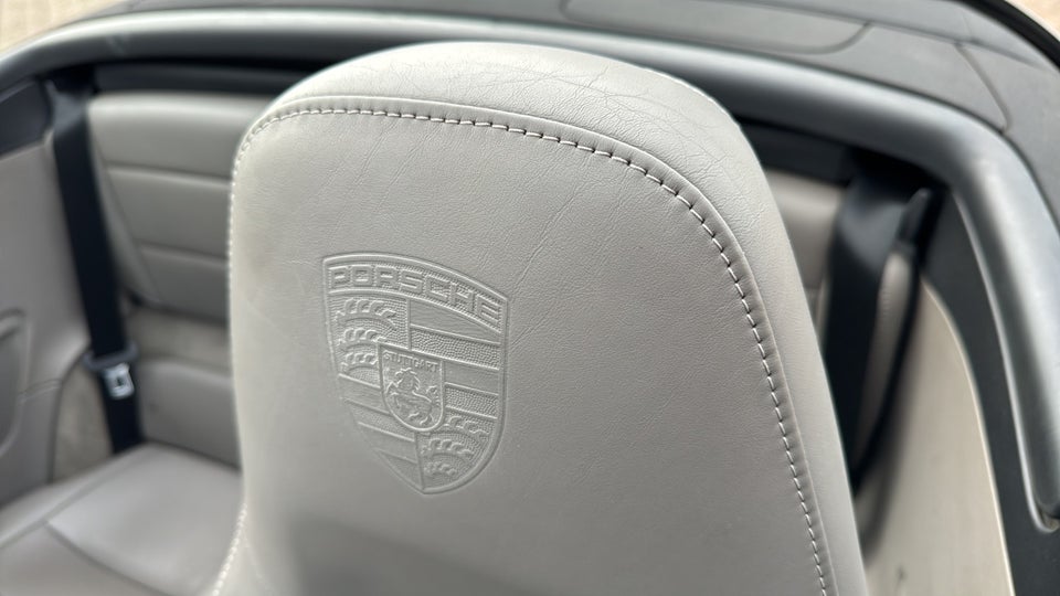 Porsche 911 Carrera 4S 3,8 Cabriolet PDK 2d