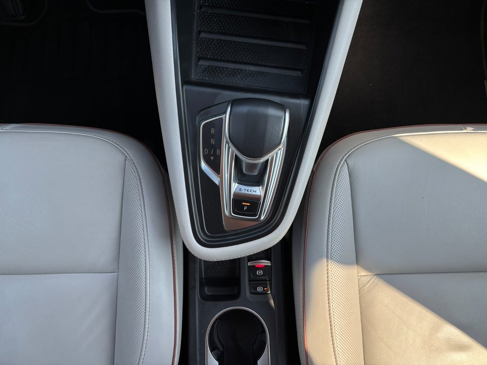 Renault Captur 1,6 E-Tech Initiale Paris 5d