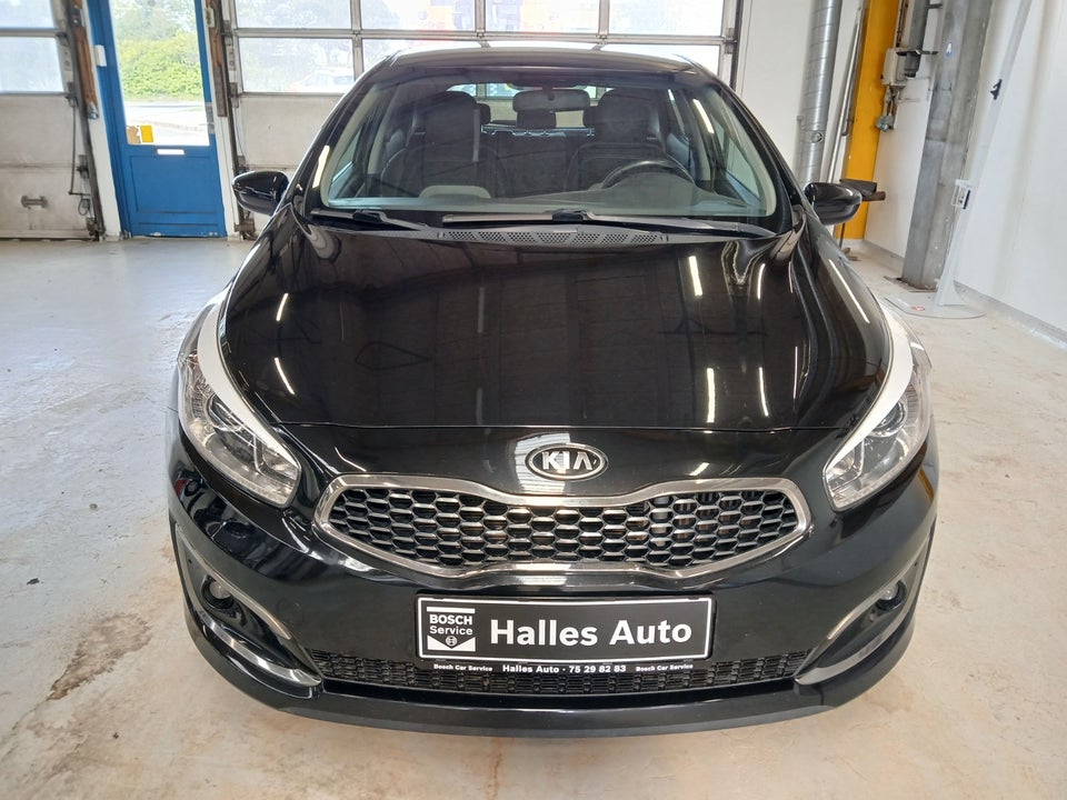 Kia Ceed 1,6 CRDi 136 Limited 5d