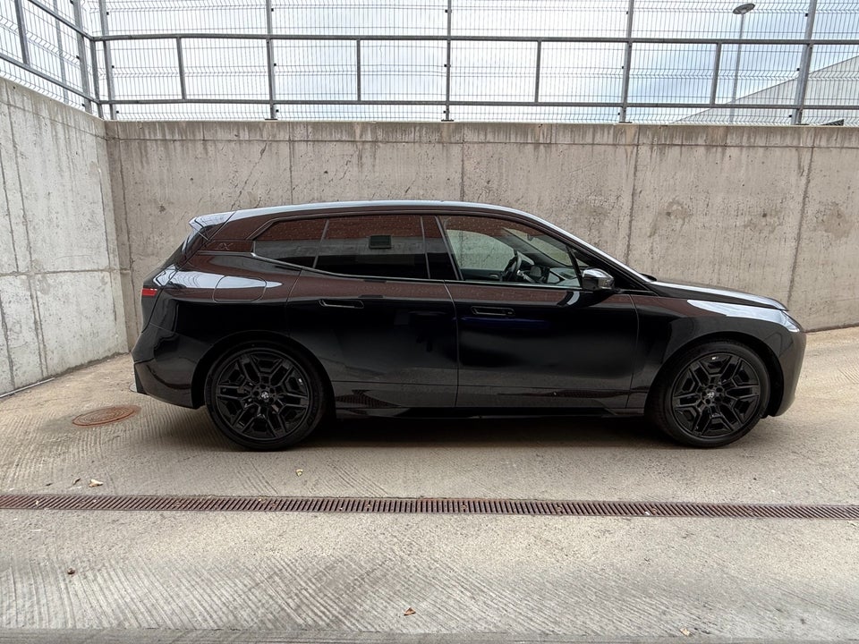 BMW iX xDrive45 M-Sport 5d