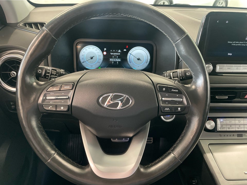 Hyundai Kona 64 EV Premium 5d