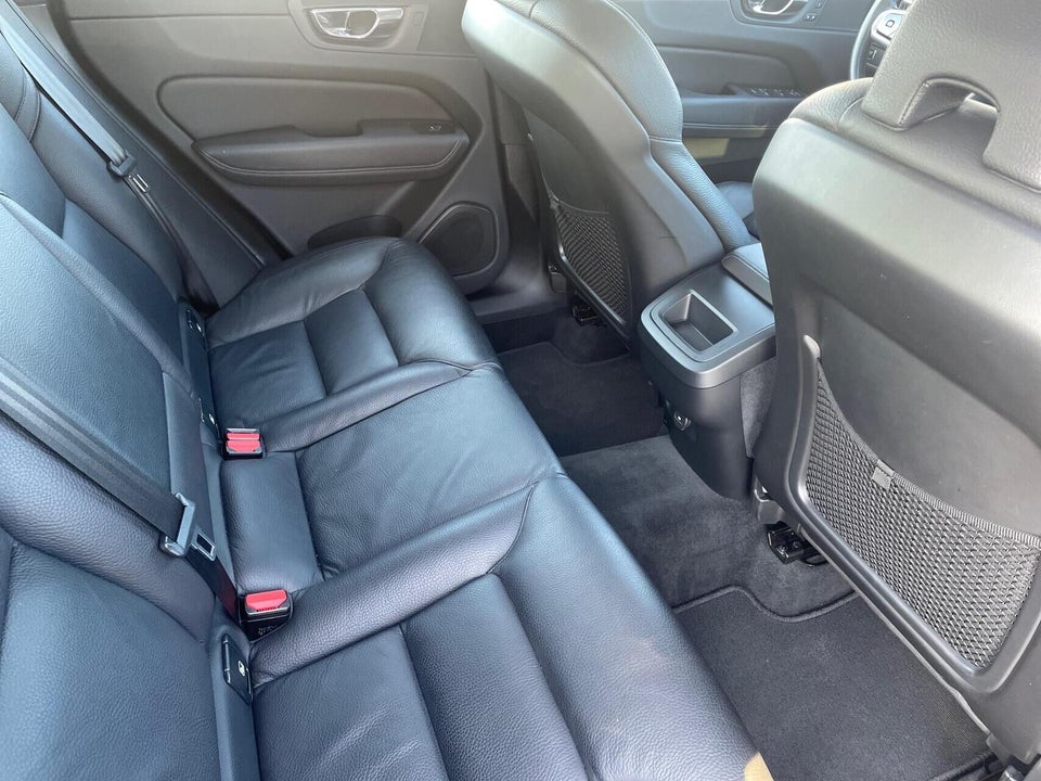 Volvo XC60 2,0 B5 250 Inscription aut. 5d