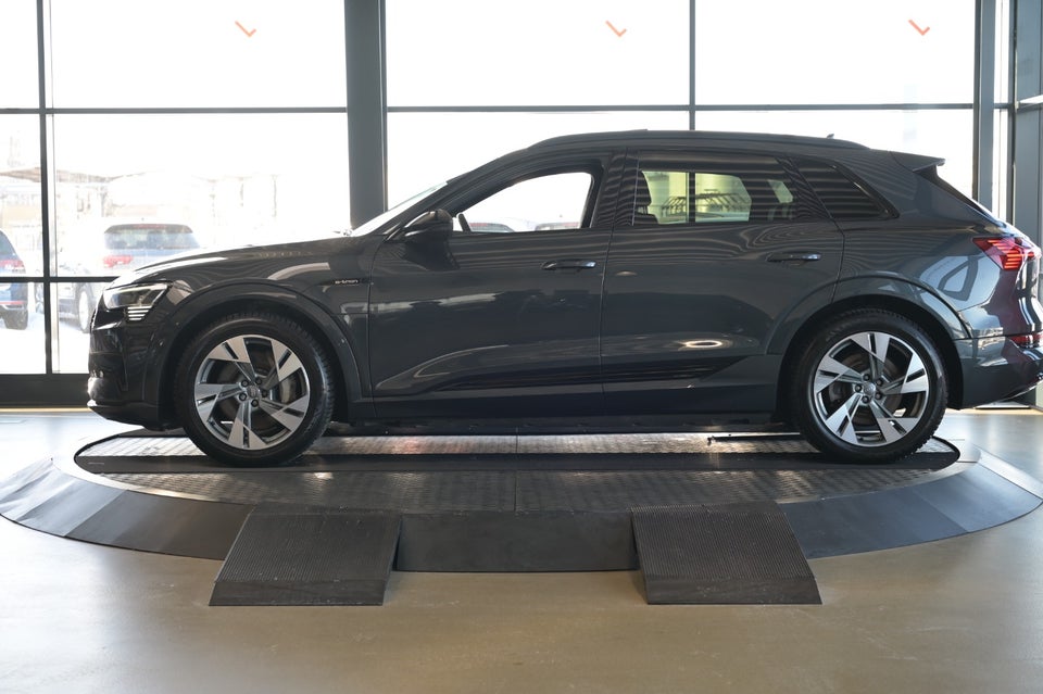 Audi e-tron 55 Advanced quattro 5d
