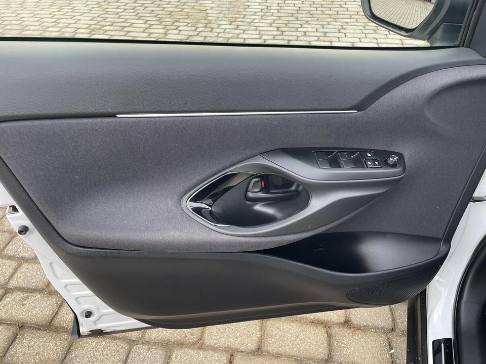 Toyota Yaris Cross 1,5 Hybrid Style Comfort e-CVT 5d