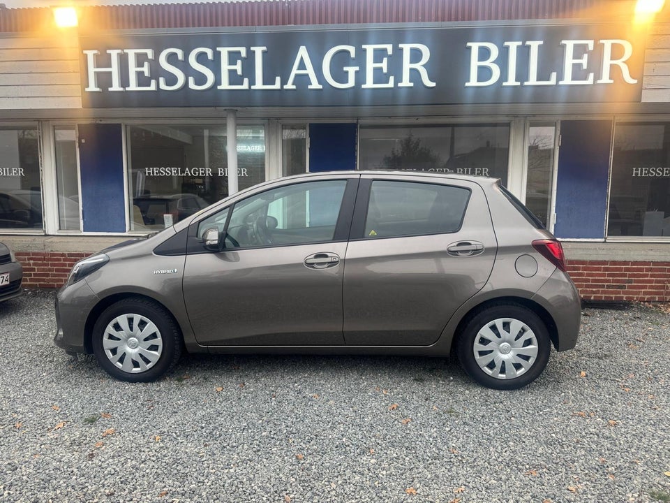 Toyota Yaris 1,5 Hybrid H2 e-CVT 5d