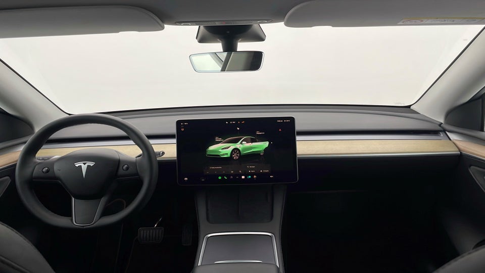 Tesla Model Y RWD 5d