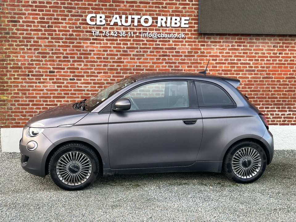 Fiat 500e 42 Icon 3d