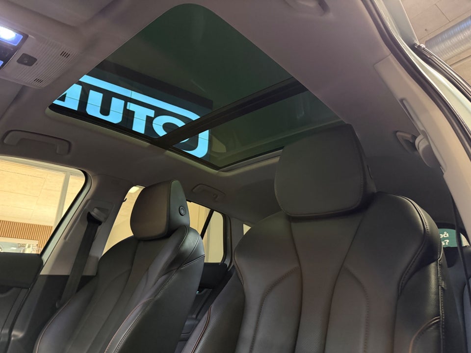 Skoda Enyaq 80 iV Suite 5d