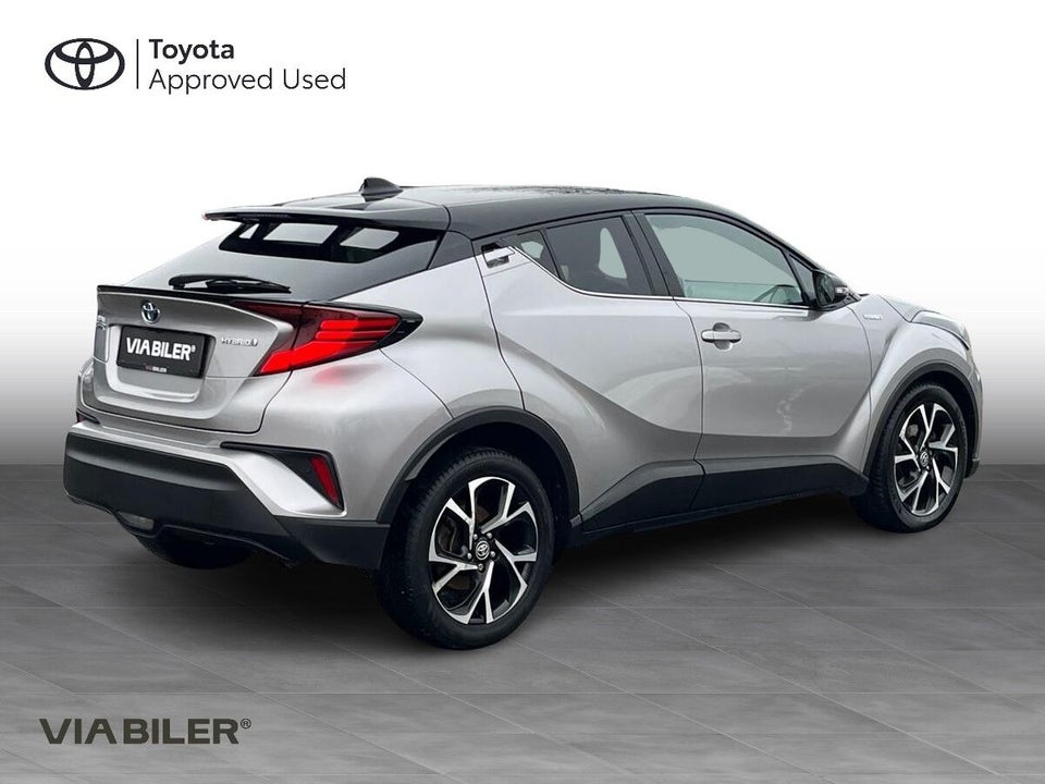 Toyota C-HR 1,8 Hybrid Premium Selected CVT 5d