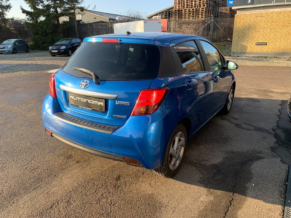 Toyota Yaris 1,5 Hybrid H2 e-CVT 5d