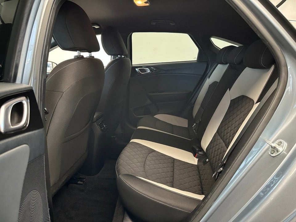 Kia ProCeed 1,6 CRDi 136 GT-Line DCT 5d