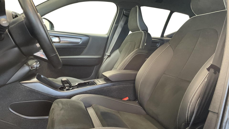 Volvo XC40 P6 ReCharge Plus 5d