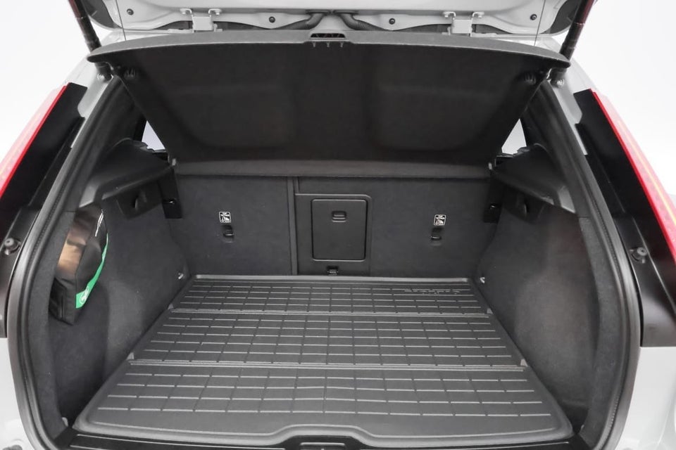 Volvo EX40 Extended Range Core 5d