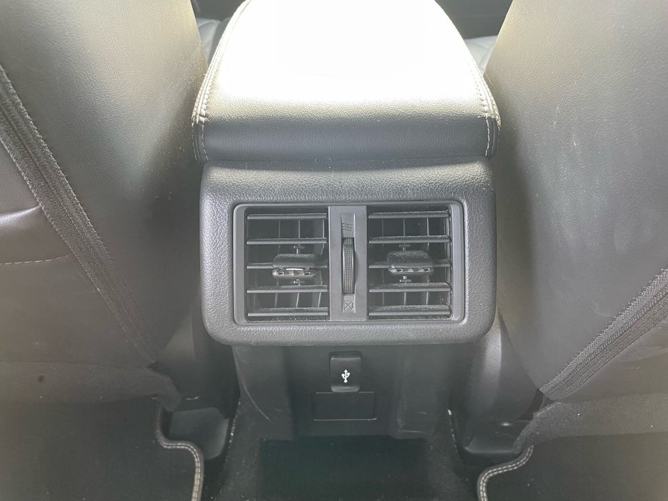 Mitsubishi Outlander 2,4 PHEV Instyle CVT 4WD 5d