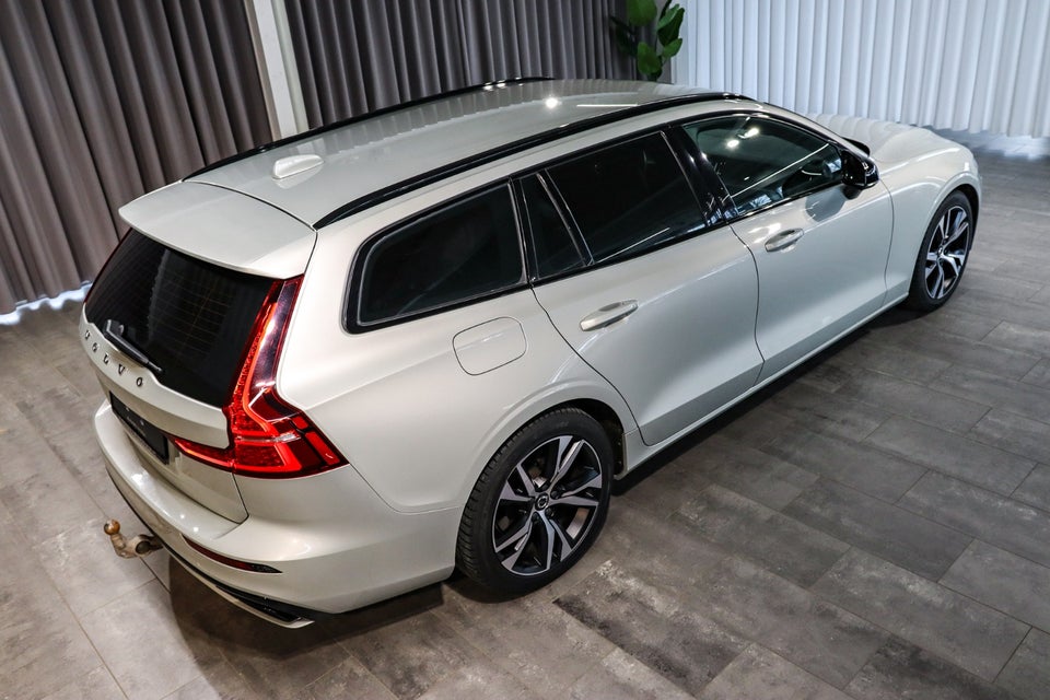 Volvo V60 2,0 B4 197 R-Design aut. 5d