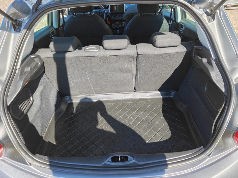Peugeot 208 1,2 PureTech 82 Active 5d
