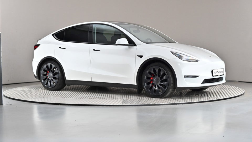 Tesla Model Y Performance AWD 5d