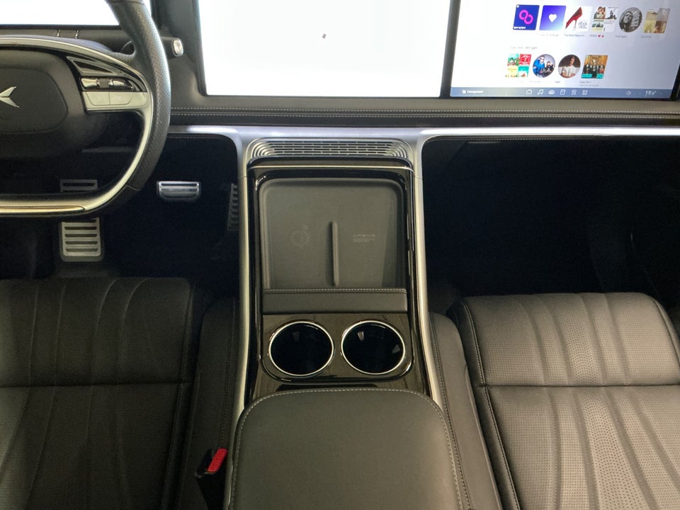 Xpeng G9 Performance 5d