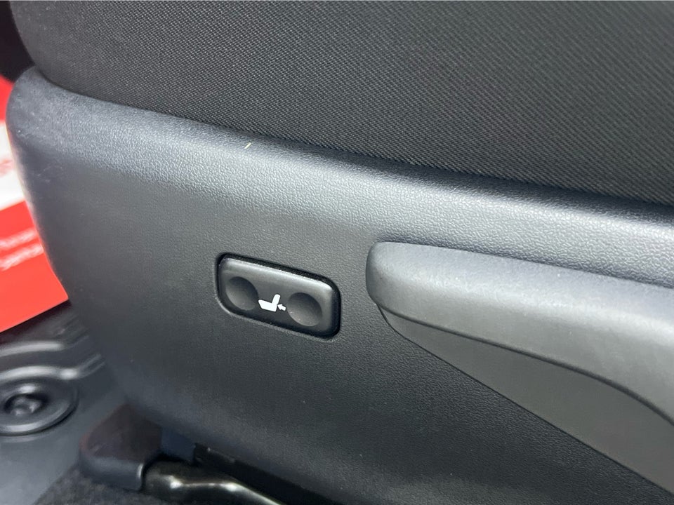 Toyota Auris 1,8 Hybrid H2 Comfort Touring Sports CVT 5d