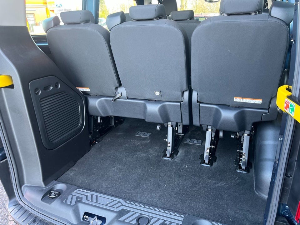 Ford Transit Custom Kombi 320S 2,0 TDCi 130 Ambiente aut.