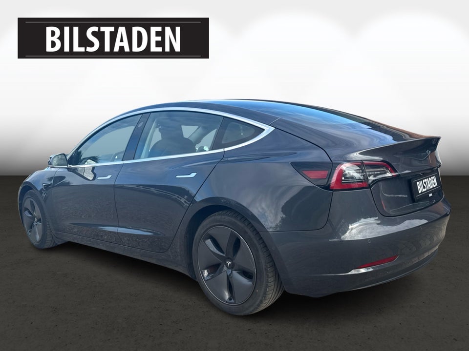 Tesla Model 3 Long Range AWD 4d