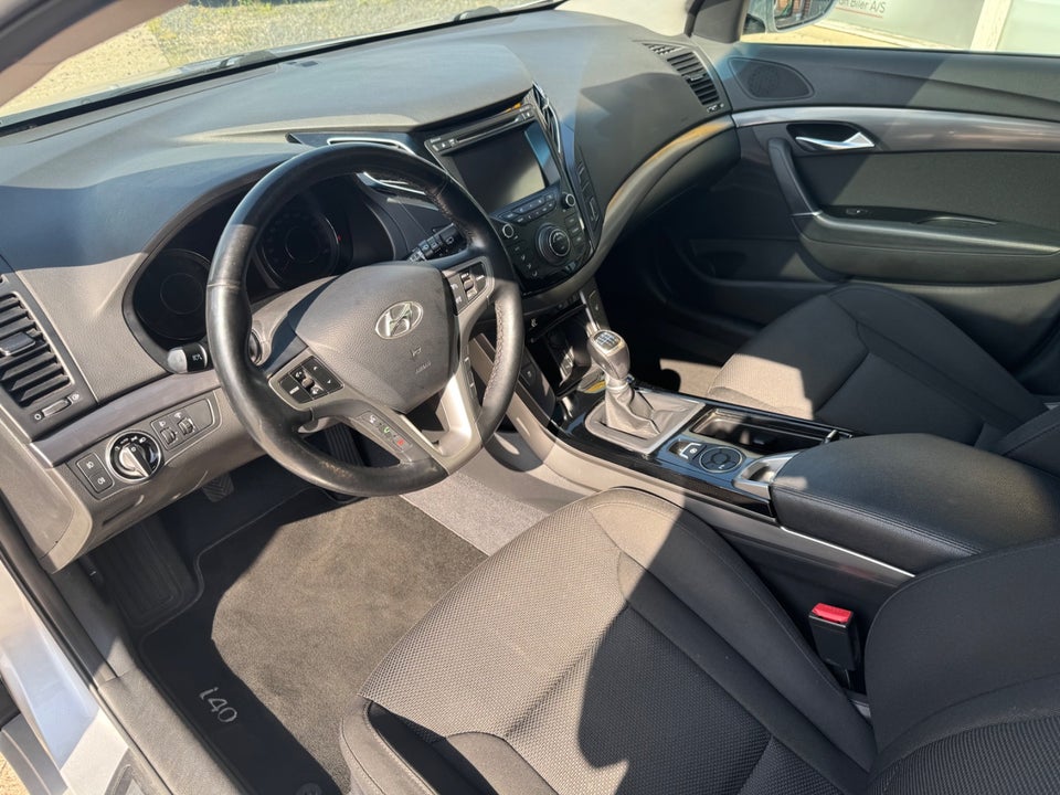 Hyundai i40 2,0 GDi Premium CW 5d