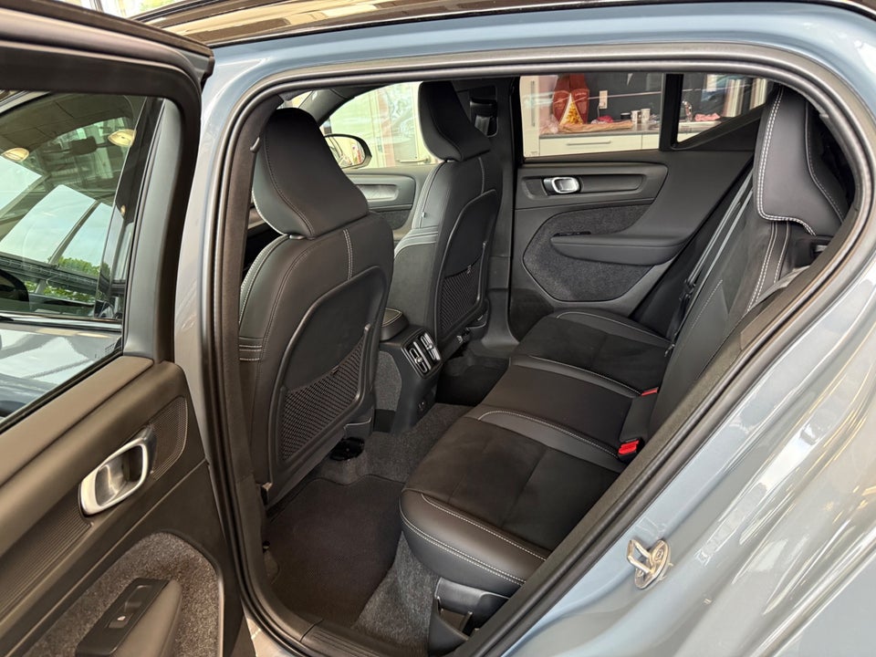 Volvo XC40 P8 ReCharge Twin Plus 5d