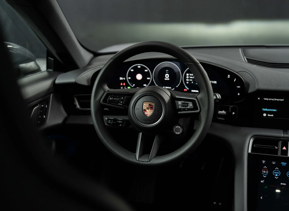 Porsche Taycan 4 Performance+ Cross Turismo 5d