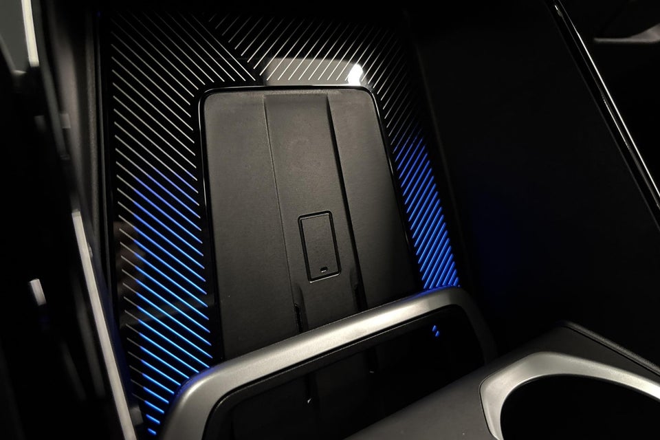 BMW iX1 eDrive20 M-Sport 5d