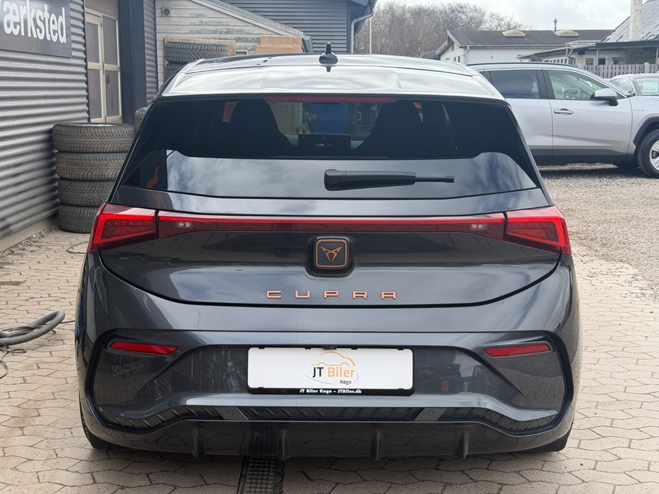 Cupra Born 77 e-Boost 5d