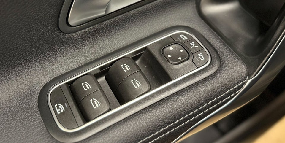 Mercedes A250 e 1,3 aut. 5d