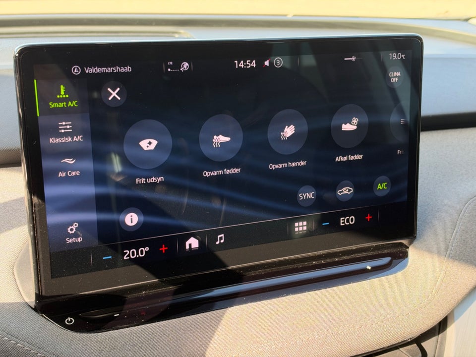 Skoda Enyaq 60 iV Loft 5d
